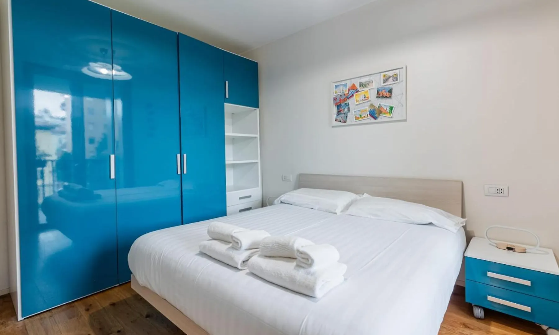 Apartment Homeby, City Oasis Milan Italy